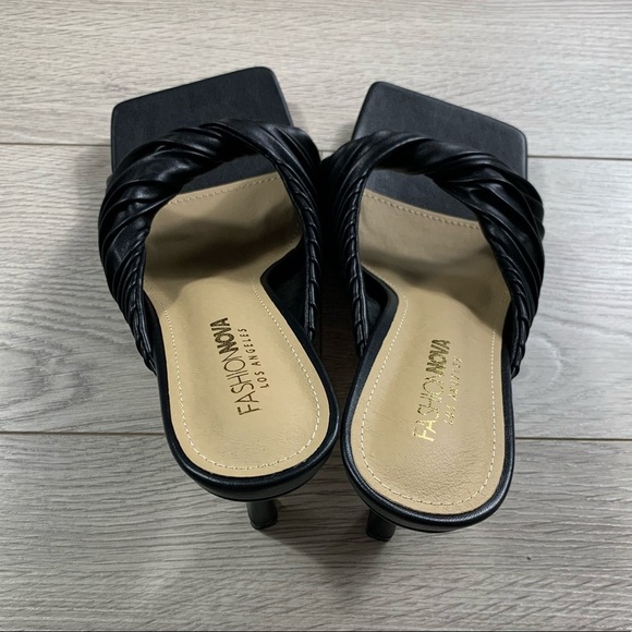 FashionNova Knot It Square Toe Black Mules - Picture 6 of 14